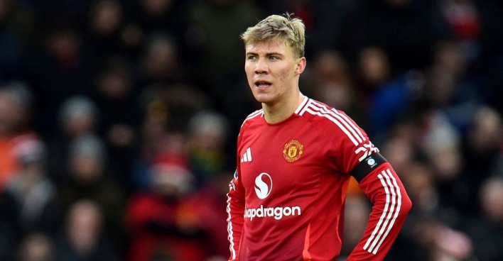 Rasmus Hojlund im Trikot von Manchester United während des Spiels gegen Crystal Palace