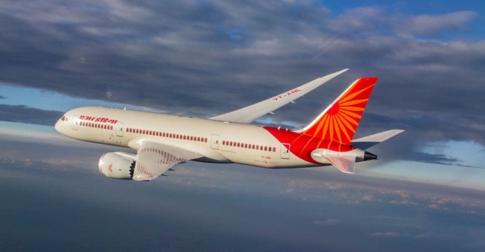 Flugzeug der Fluggesellschaft Air India aus der Modellreihe Boeing 787