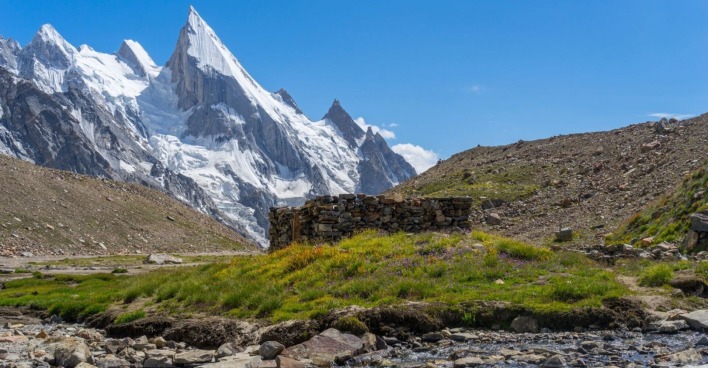 Laila Peak Gipfelansicht vom Khuspang Camp, K2 Trek, Pakistan