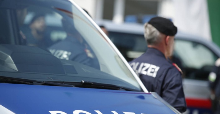 Auf der A2 bei Laßnitzhöhe kam es zu einer Massenkarambolage mit 33 Fahrzeugen und 29 Verletzten.