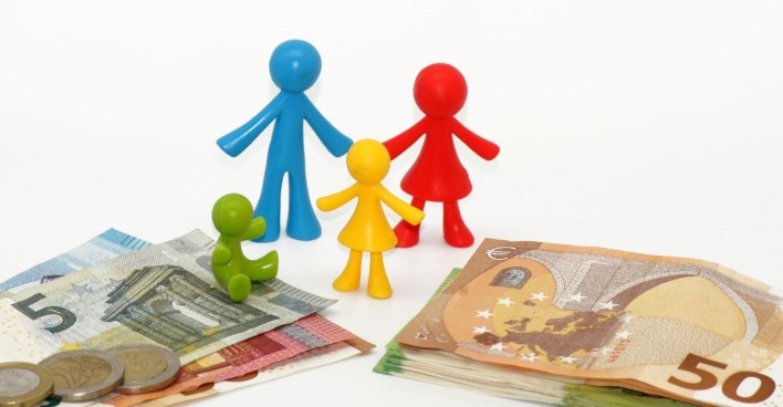 Seit Jahresbeginn erhalten Eltern in Österreich mehr Familienbeihilfe.