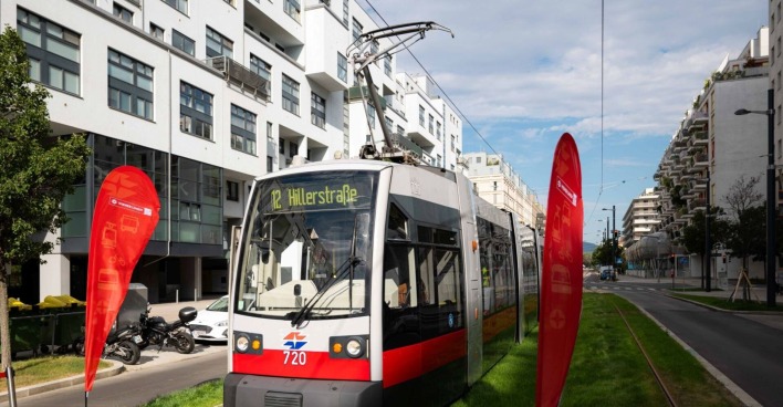 Bild der neuen Straßenbahnlinie 12 auf der Neubaustrecke in Wien Leopoldstadt