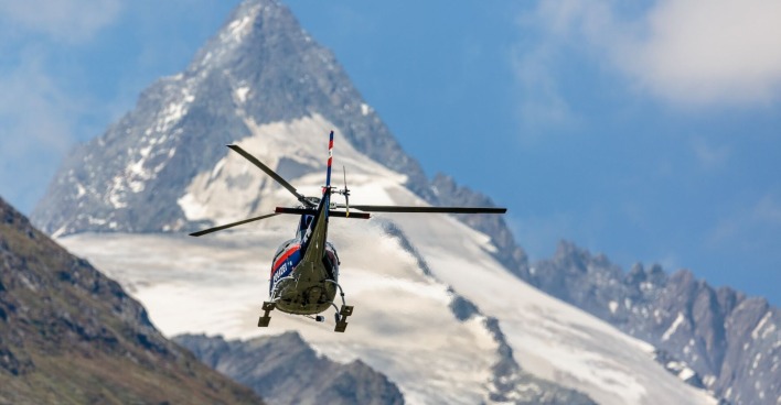 Bergsteiger finden herrenlosen Rucksack in den Stubaier Alpen.