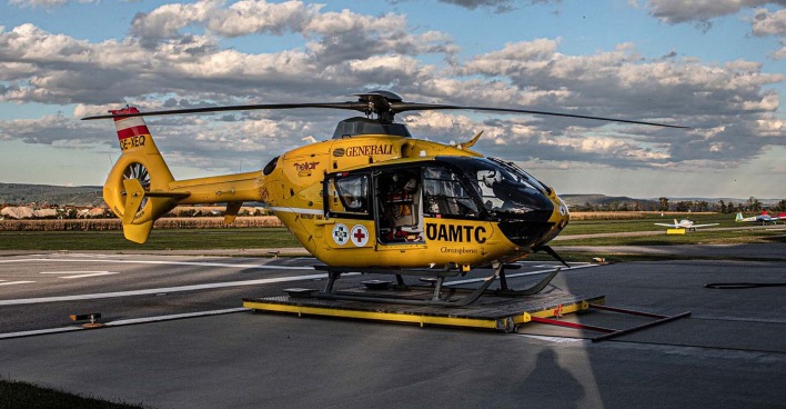ÖAMTC-Rettungshubschrauber Christophorus 2