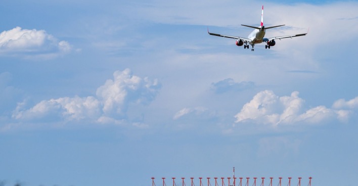 Wizz Air schließt die Basis in Wien bis März 2026 in zwei Phasen.