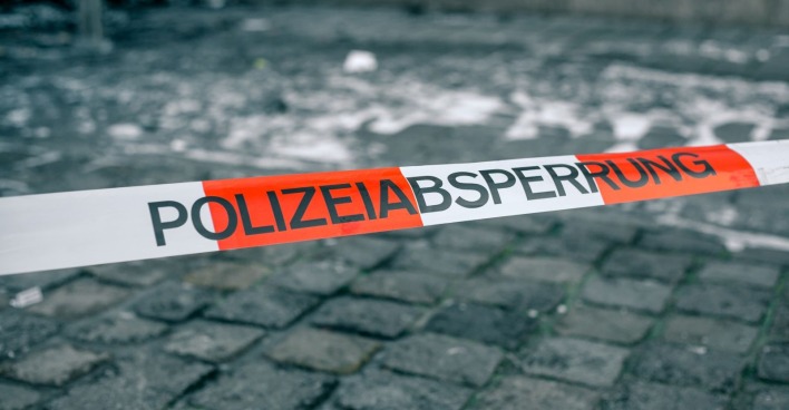 In Neuhofen an der Ybbs wurde in einem öffentlichen WC eine Sprengdrohung entdeckt.