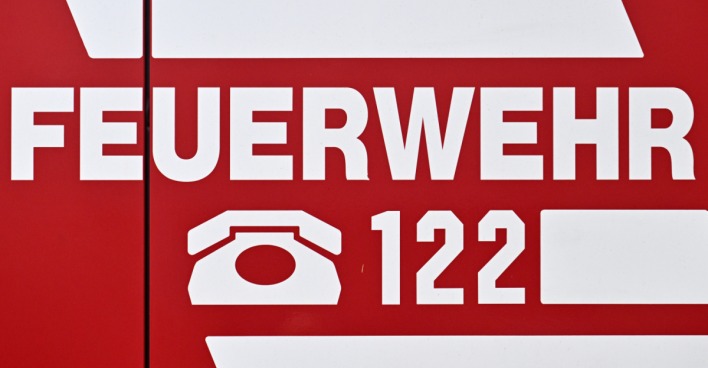 Die Berufsfeuerwehr Innsbruck sowie die Freiwillige Feuerwehr Arzl waren im Löscheinsatz.