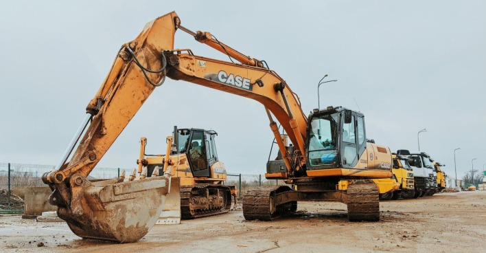 Bagger auf einer Baustelle
