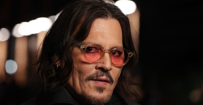 Johnny Depp als Scrooge feiert Comeback.
