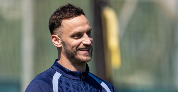 Marko Arnautović lacht während einer Trainingseinheit im portugiesischen Marbella