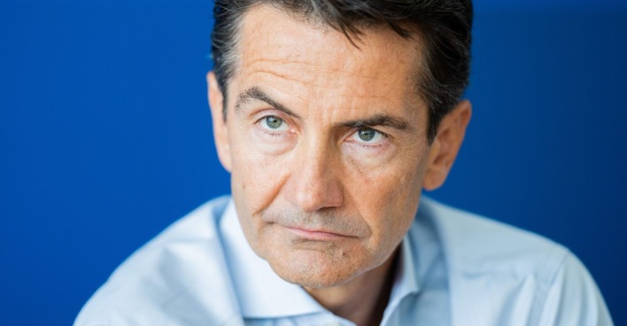 Roland Weißmann Porträt im Zusammenhang mit Forderung nach Offenlegung des ORF Compliance Berichts und Debatte um Weißmann Chats
