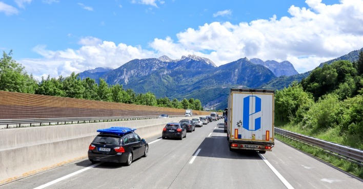 A10 Tauernautobahn in Golling.