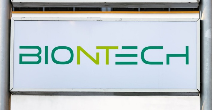 Außenansicht der BioNTech Produktionsstätte in Marburg