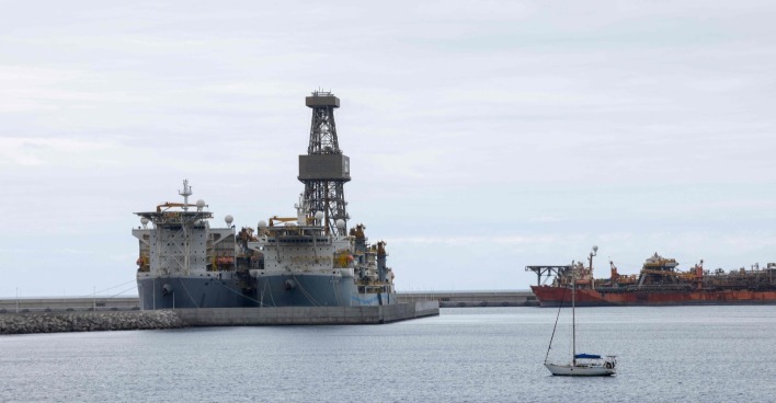 Ein Kreuzfahrtschiff, das von einem Hantavirus-Ausbruch betroffen ist, wird laut Spaniens Gesundheitsministerin innerhalb von drei Tagen im Hafen von Granadilla auf der Insel Teneriffa anlegen – trotz des Widerstands der Regionalregierung der Kanaren.
