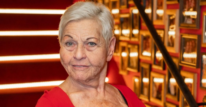 Jazz Gitti kurz vor ihrem 80. Geburtstag bei einem ORF-Termin zur Doku „Jazz Gitti – Das Leben a Wunda“ in Wien.
