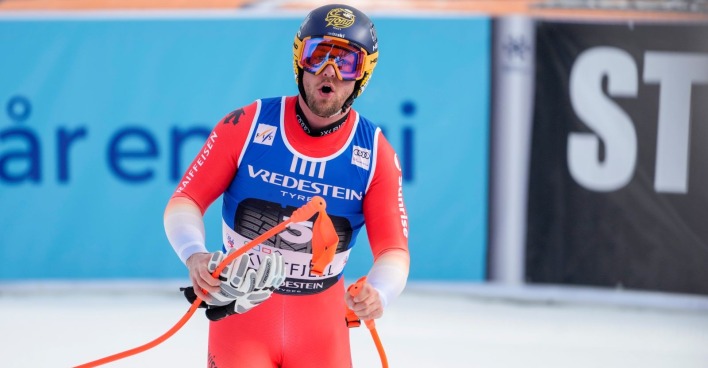 Justin Murisier auf HEAD-Skiern während der Abfahrt in Kvitfjell