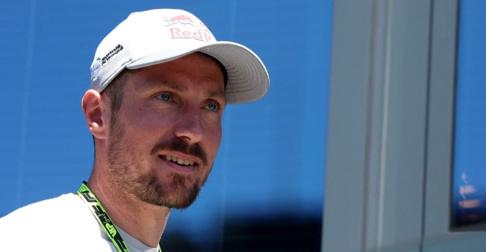 Marcel Hirscher mit weißem Cap.