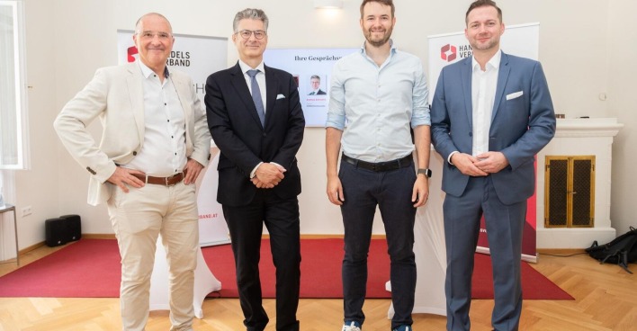 Gruppenbild stehend