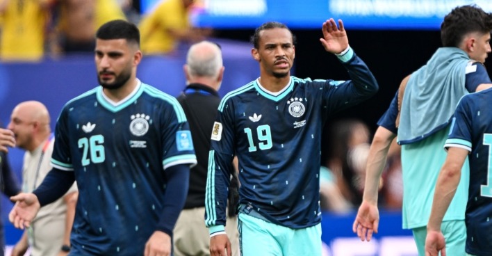 Deniz Undav und Leroy Sane nach der Niederlage gegen Ecuador.