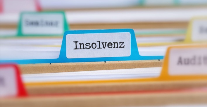 TFM Technologie für Metallbearbeitung GmbH Insolvenz Aktenordner mit einem Insolvenz-Register als Themenbild für die Insolvenz der T.F.M. Technologie für Metallbearbeitung GmbH in Traun