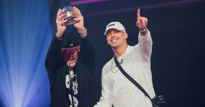 Palmen aus Plastik-Tour 2026: RAF Camora und Bonez MC kündigen ihr großes Comeback an und feiern das zehnjährige Jubiläum ihres Erfolgsalbums mit einer gemeinsamen Arena-Tour.