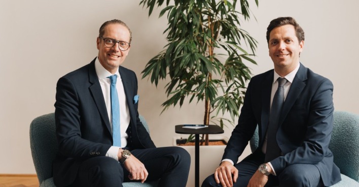 Werner Stein und Johannes Pöschl im neuen gemeinsamen Notariat in Klagenfurt.