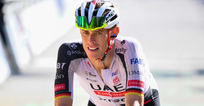 Tour de France: Radprofi Nils Politt vom UAE Team Emirates XRG während der Tour de France 2026. Der deutsche Fahrer äußert sich zu den Virus-Sorgen im Team.