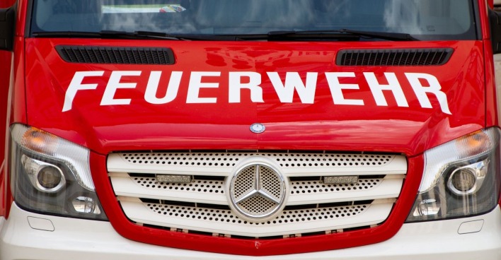 Feuerwehrwagen eines österreichischen Fahrzeugs