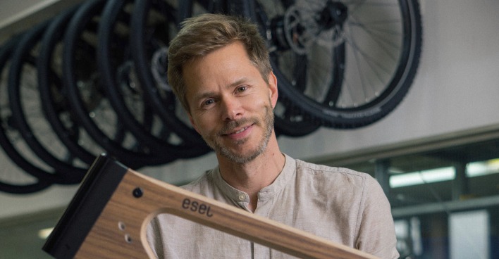 Christoph Fraundorfer, Architekt, Holzrad-Pionier und Gründer von esel