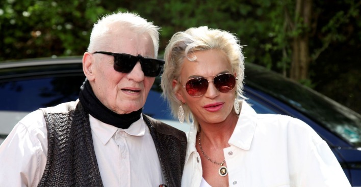 Heinz Hoenig mit Ehefrau Annika Kärsten-Hoenig beim Bild-Renntag 2026 auf der Trabrennbahn Gelsenkirchen
