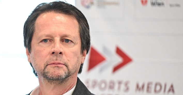 Peter Schöttel in seiner Rolle als ÖFB-Sportdirektor während einer Veranstaltung von Sports Media Austria