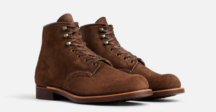 Ein paar dunkelbraune Red Wing Boots | Credit: Red Wing