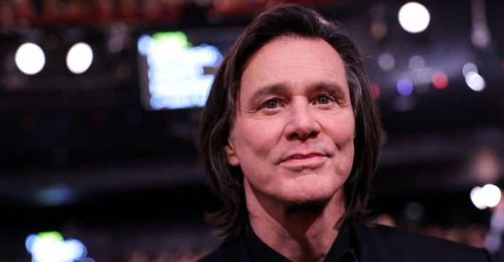 Jim Carrey hat seine langjährige Partnerin Min Ah bei einer privaten Zeremonie in Los Angeles geheiratet.