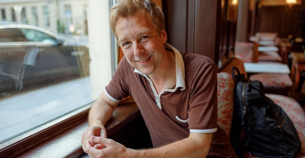 Max Mueller im Interview mit Weekend Magazin