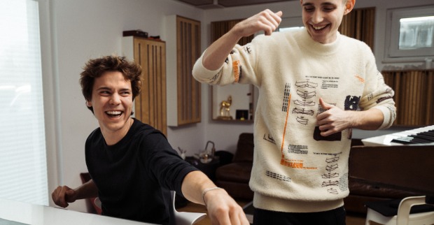 Felix Jaehn und Toby Romeo | Credit: Viktor Schanz