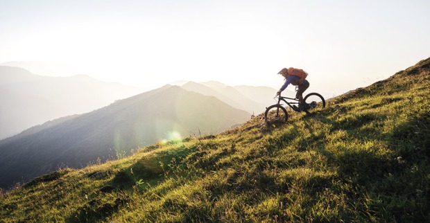Downhill mit dem Mountainbike