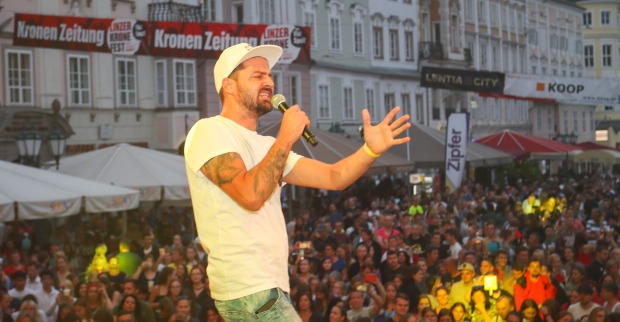Marco Wagner bei einem Auftritt