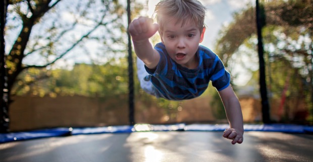 Junge beim Spielen | Credit: iStock.com/Maria Symchych-Navrotska