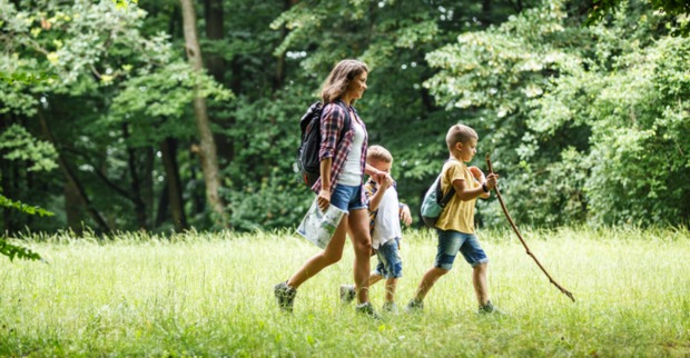 Familienausflug | CrediT: iStockphoto/Solisimages
