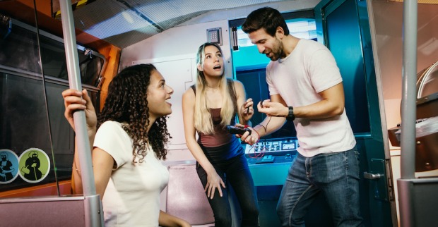 Drei Spieler im Escape Room | Credits: Aris Venetikidis