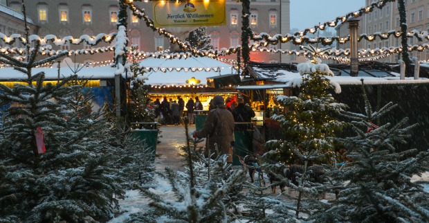 Christkindlmarkt | Credit: www.neumayr.cc