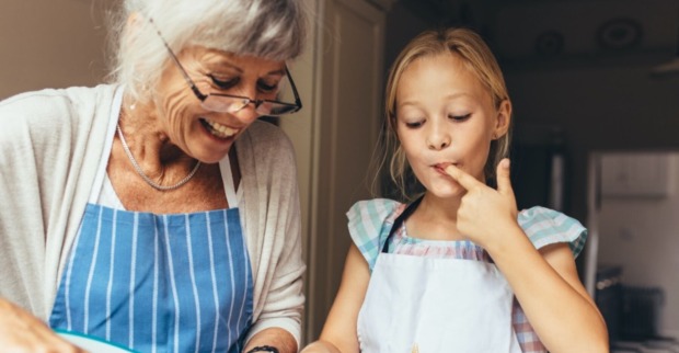 Zeit schenken | Credit: iStock.com/ jacoblund
