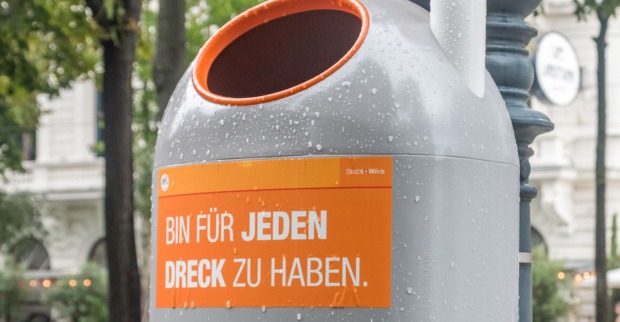 Mistkübel in Wien | Credit: iStock.com/RobsonPL