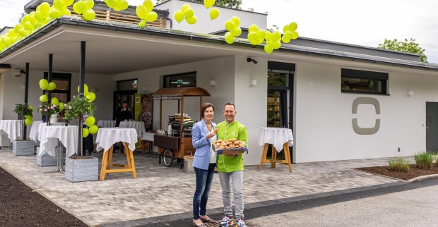 Michaela und Christian Ofner bei der Eröffnung