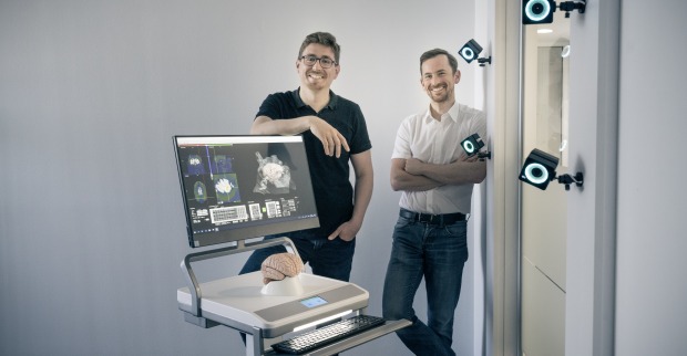 Stefan Schaffelhofer (l.) und Robert Prückl, cortEXplore, Linz