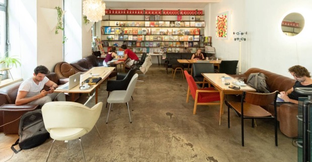 Das Café Phil in Wien von innen | Credit: Jeff Mangione / KURIER / picturedesk.com