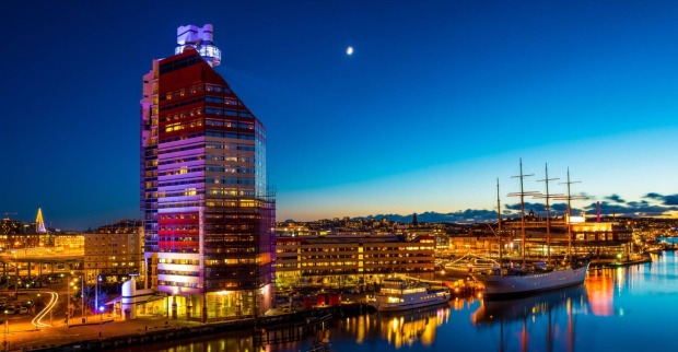 Göteborg bei Nacht | Credit: iStock.com/joahol0323
