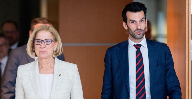 Niederösterreichs Landeshauptfrau Johanna Mikl-Leitner und FPÖ-Chef Udo Landbauer