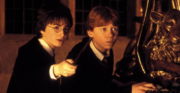 Filmausschnitt aus einem Potter-Film: Harry und Ron.