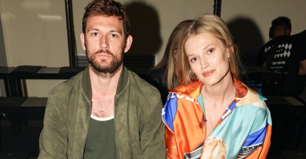 Toni Garrn und Alex Pettyfer